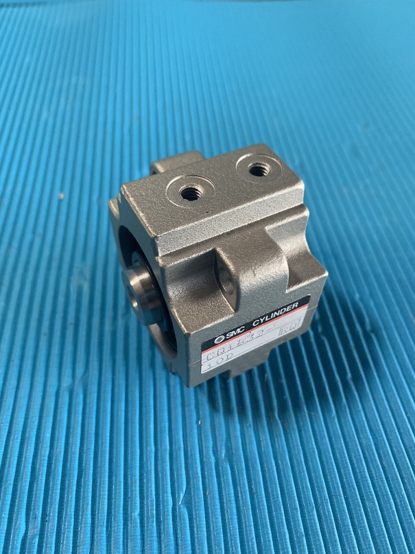 Used SMC Air Cylinder CQ1B32-10D