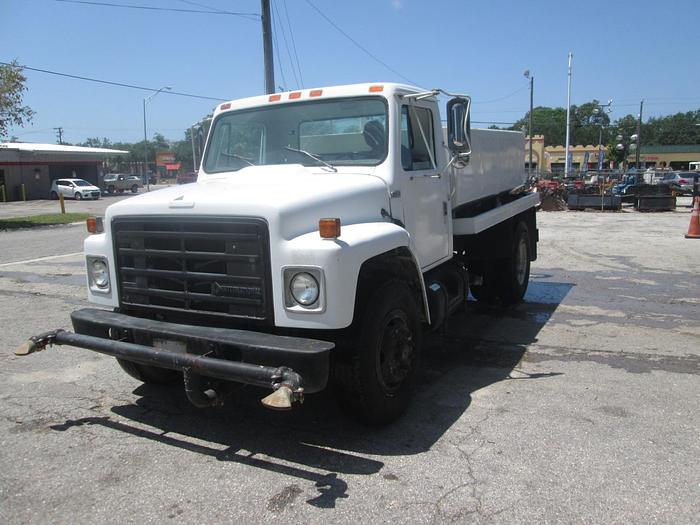 Used 1986 GMC S1700 Water Truck