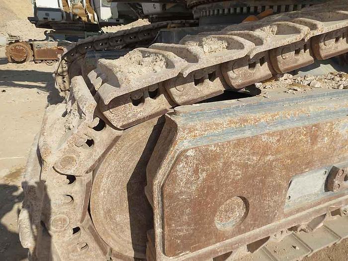 Used 2017 LIEBHERR R9100 