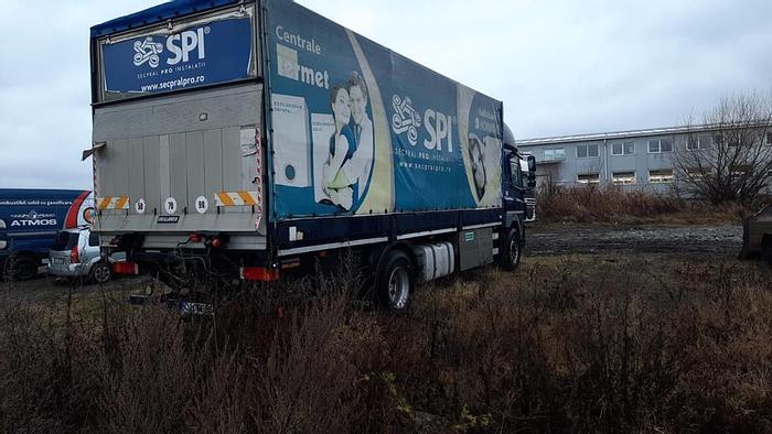 Gebruikt 2005 DAF 85 CF 340 tampoline 4x2 FULL STEEL MANUAL