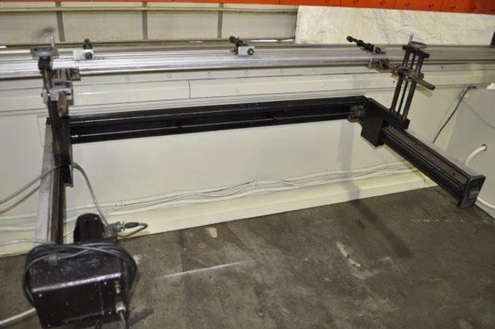 Used 121 TON x 13´ KOMATSU CNC HYDRAULIC PRESS BRAKE