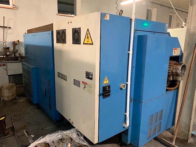 Used Hyundai HIT 30 S - CNC Lathe - 1998