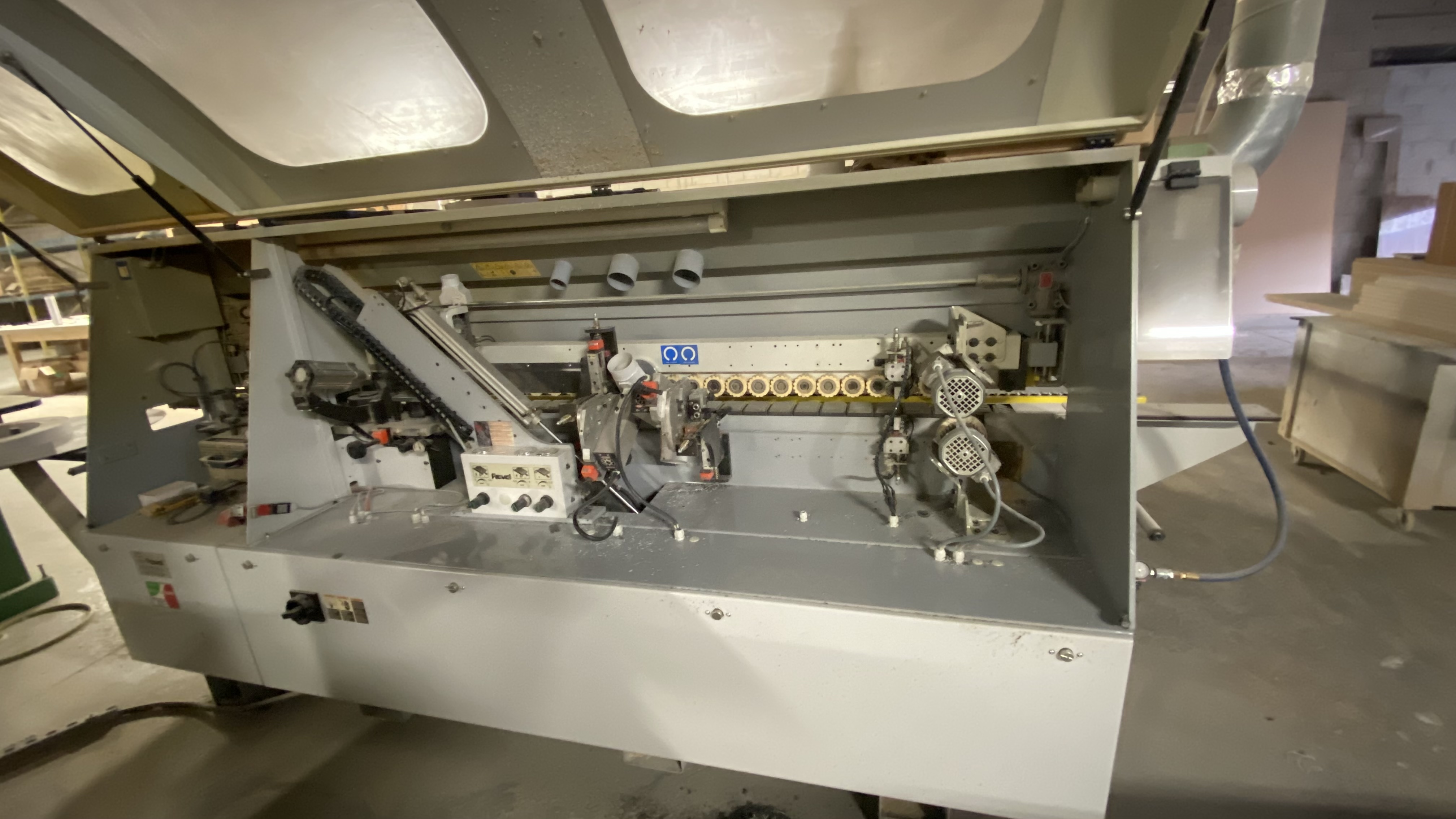 Used 2009 Fravol S-4 Edgebanding Machine