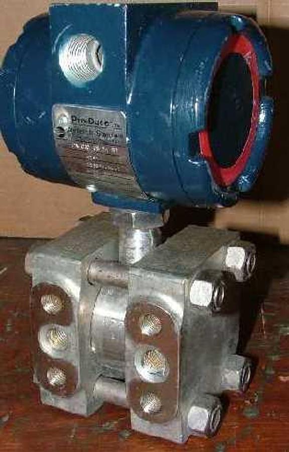 Used PRO-DUCER 2000 TRANSMITTER MODEL: DX-030-CS-24-BP-4791