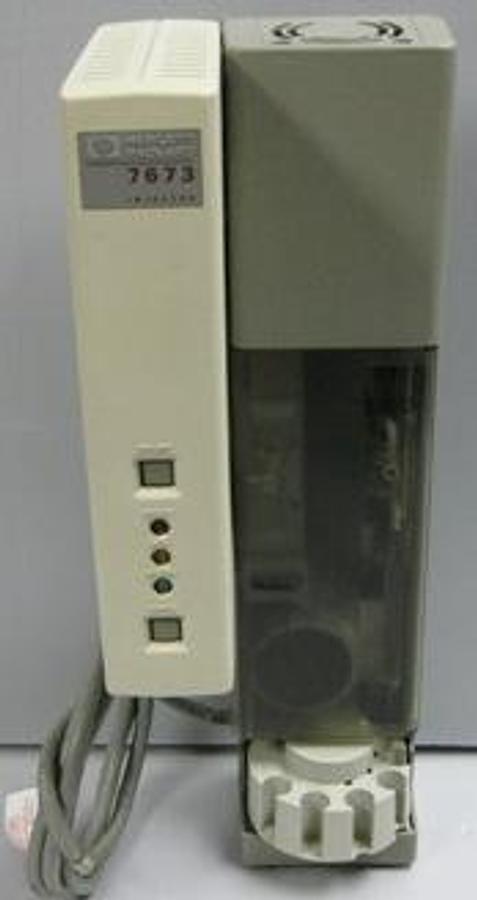 Used QTY. 1. HEWLETT PACKARD 7673 INJECTOR
