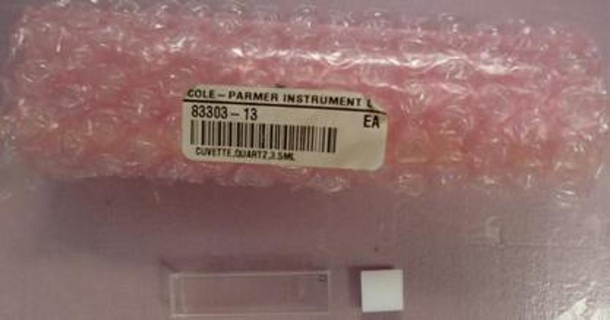 Used COLE PARMER INSTRUMENTS CO. CUVETTE