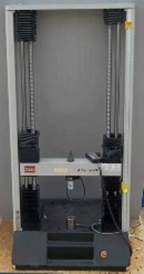 Used MTS TESTING MACHINE WITH CONTROLLER AND TASKWORKS 4 CD ALLIANCE RT 5 M/N: ALLIANCE RT 5