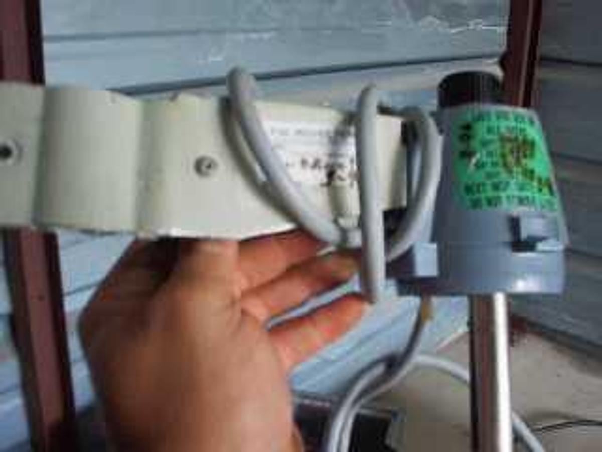 Used BENNETT CASCADE HUMIDIFIERS. (bth10.jpg)To see a picture of this lab equ.