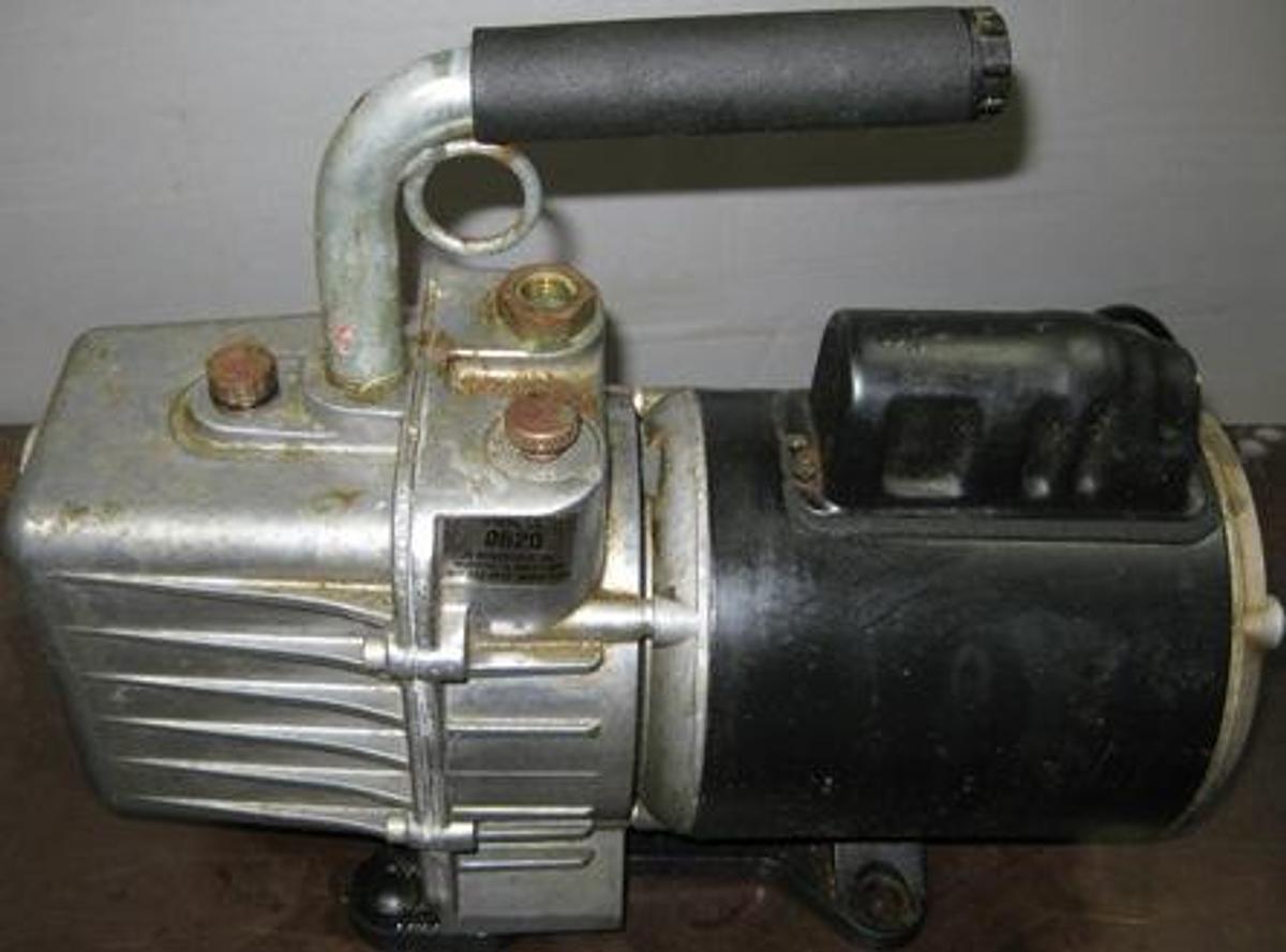 Used QTY. 1. FISHER TECHNICAL COMPANY LAV-3 HIGH VACUUM PUMP