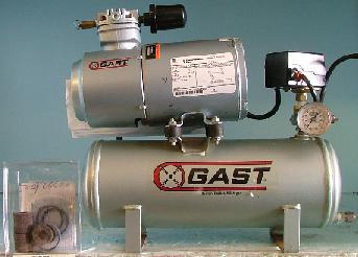 Used QTY. 1. GAST OIL LESS VACUUM PUMPS AND COMPRESSORS MODEL: 1 HAB