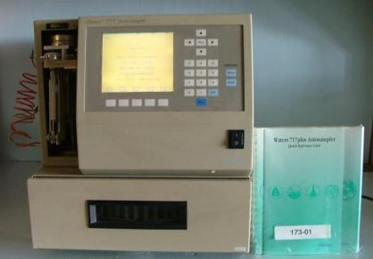Used QTY. 1. WATERS 717 AUTO SAMPLER MODEL: 717