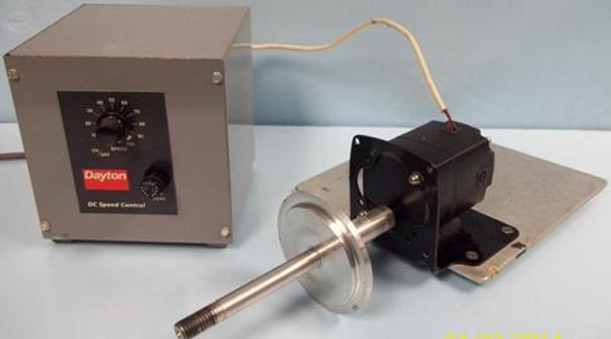 Used QTY. 1. DAYTON SPEED CONTROL WITH DC MOTOR.