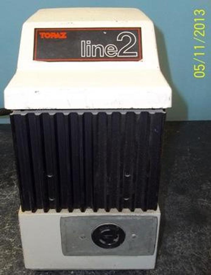 Used QTY. 1. TOPAZ LINE 2 LINE VOLTAGE REGULATOR 70306 INPUT: 90-135 VAC 60 HZ 22A MAX OUTPUT: 117 VAC +- 7% 60HZ 17A MAX