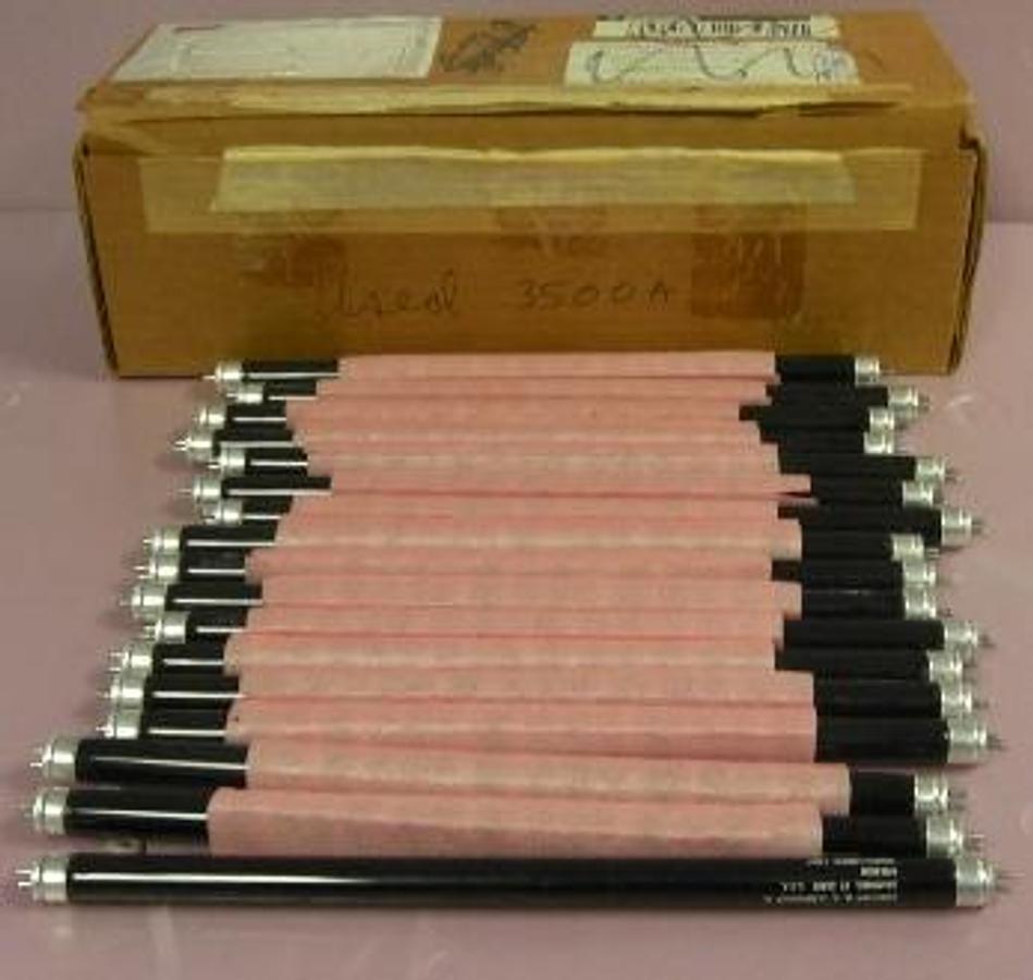 Used ULTRAVIOLET PHOTOCHEMICAL LAMP (BULBS) R. P. R.- 3500