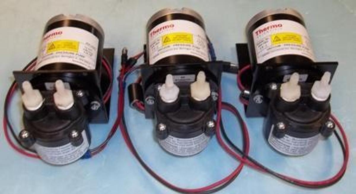 Used THERMO SCIENTIFIC VACUUM PRESSURE PUMPS MODE L 420-1903 12 VDC 4.65A .02HP.