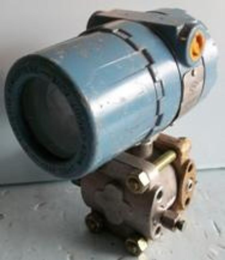 Used ROSEMOUNT TRANSMITTER