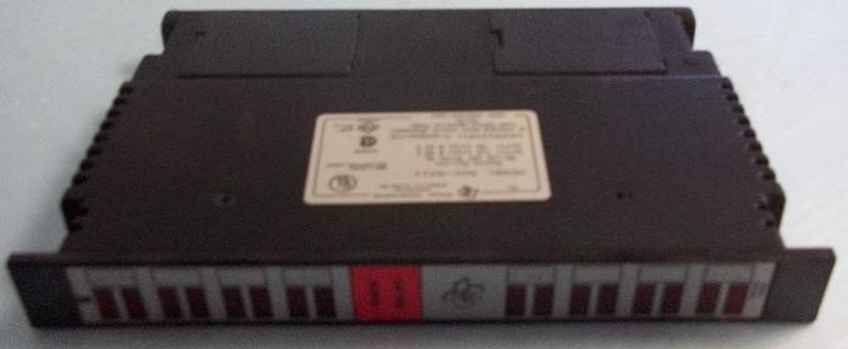 Used TEXAS INSTRUMENTS ANALOG OUTPUT MODULE 500-5011.