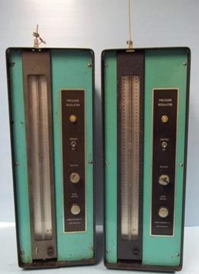 Used QTY. 2. CANNON VISCOSITY BATH PRESSURE REGULATOR (REAR COVERS REMOVED