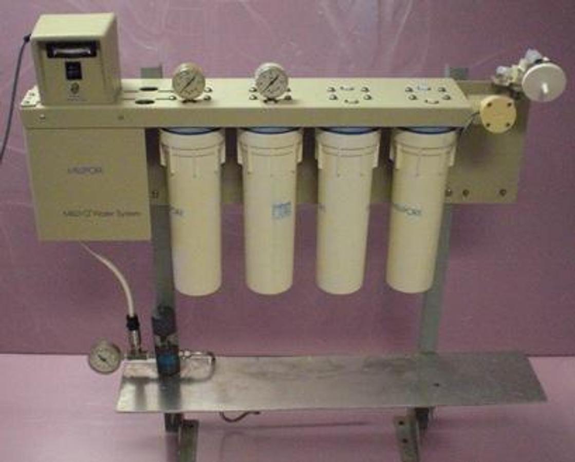 Used MILLIPORE MILLI-Q WATER SYSTEM 110 VAC.