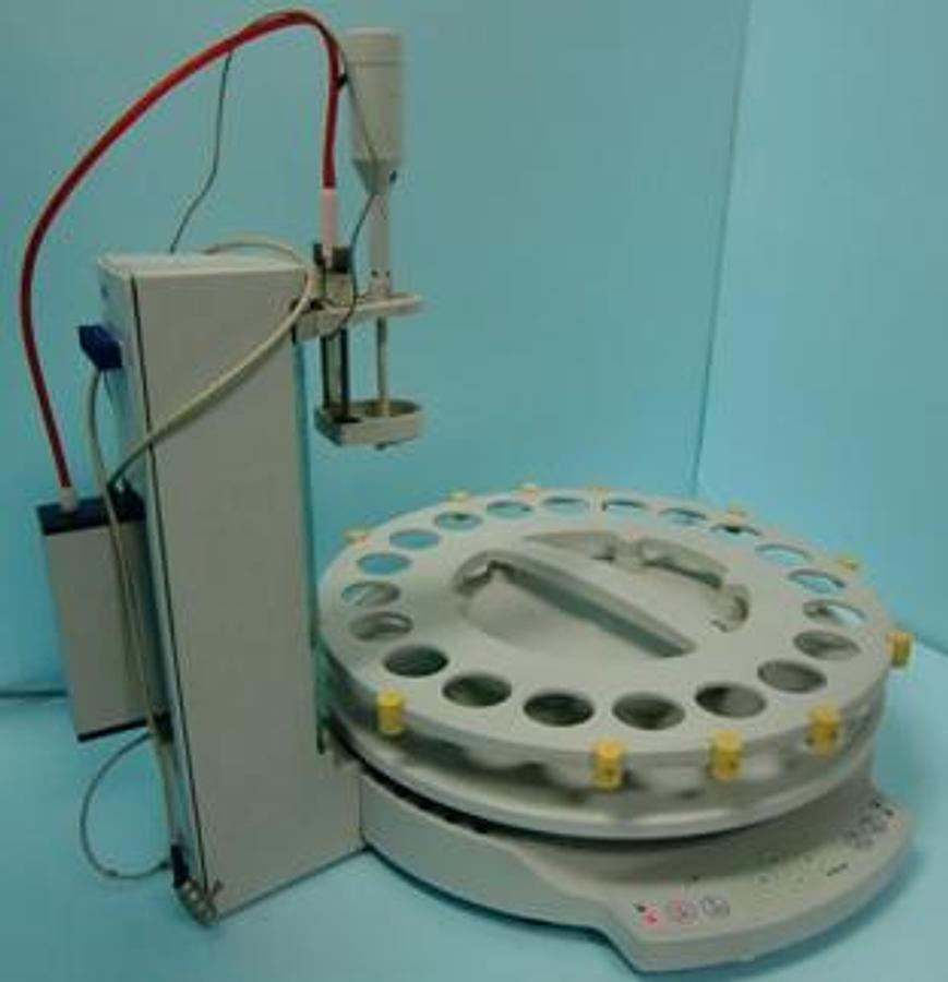 Used QTY. 1. METTLER TOLEDO TYPE: RONDO RACKANTRIEB AUTO SAMPLER 100-240