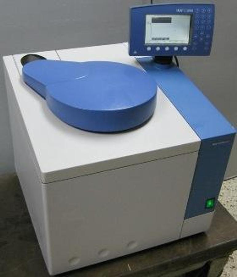 Used IKA WERKE C2000 BASIC