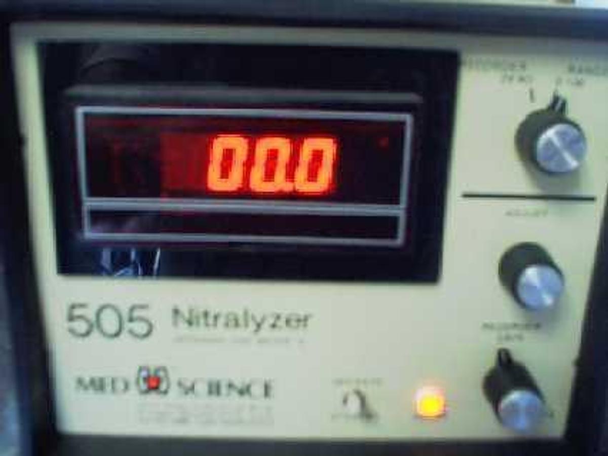 Used MED SCIENCE 505 NITRALYZER NITROGEN GAS METER MODEL: 505