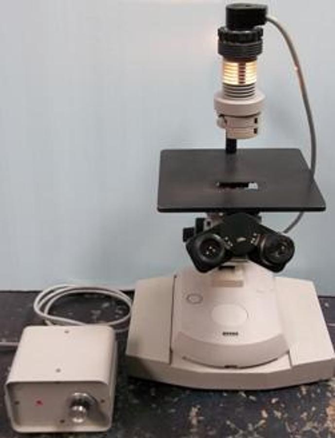 Used QTY. 1. CARL ZEISS WEST GERMANY INVERTED MICROSCOPE