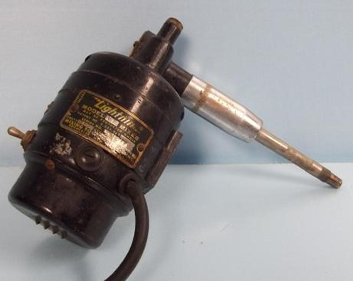 Used QTY. 1. LIGHTNIN MIXER TYPE: 70537 MODEL: V7