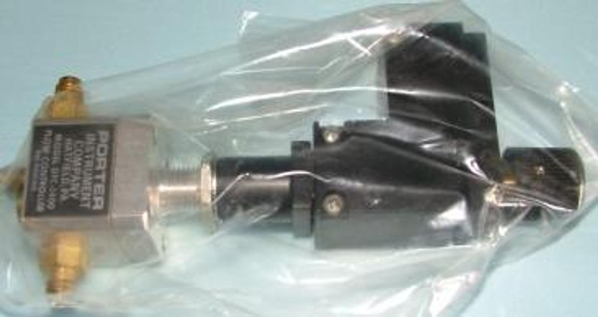 Used PORTER INSTRUMENT COMPANY FLOW CONTROLLER MODEL DFC-1400 (NEW).