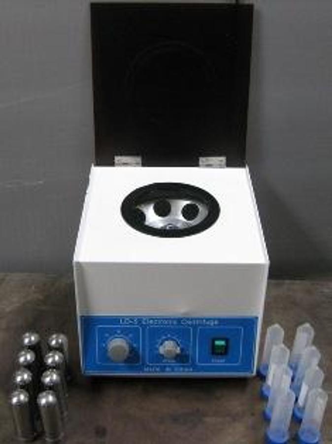 Used QTY. 1. LD-5 ELECTRONIC CENTRIFUGE