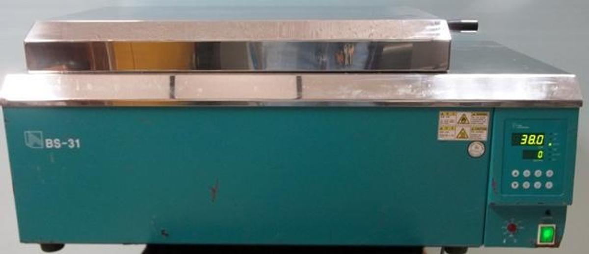 Used JEIO TECH BS-31 SHAKING WATER BATH