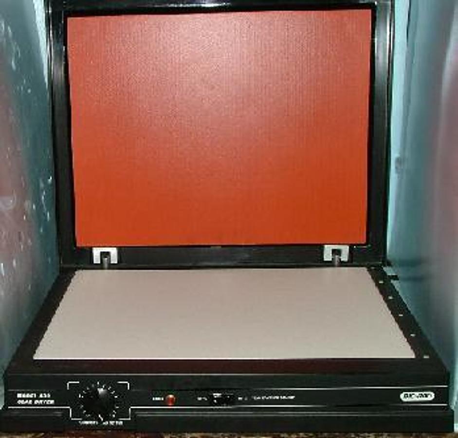 Used QTY. 1. BIO-RAD SLAB DRYER MODEL: 483