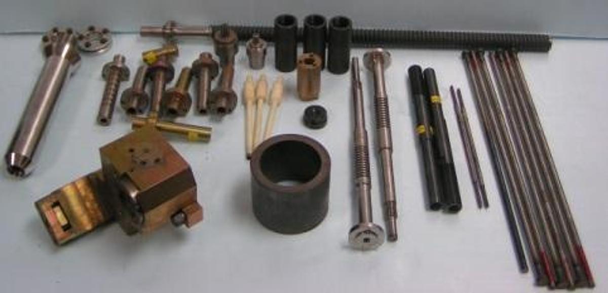 Used QTY. 37. ADAPTORS