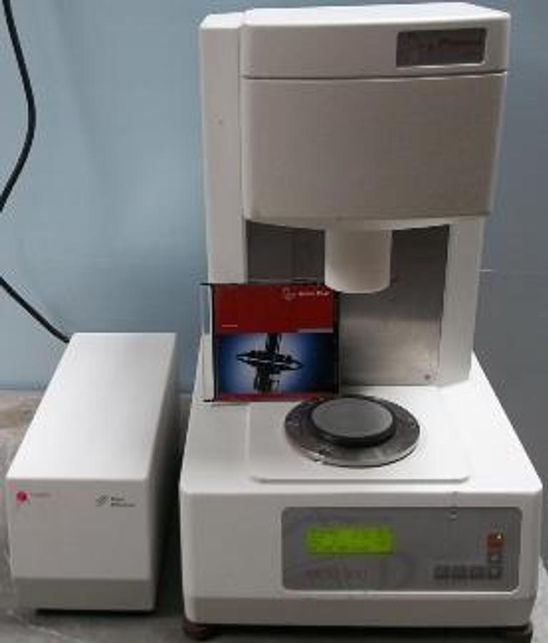 Used ANTON PAAR PHYSICA MODULAR COMPACT RHEOMETER TYPE MCR 300 NO. 752633 + 5V + 24V +- 35V CE INCLUDES ANTON PAAR PHYSICA TYPE PS1/MCR NO. 681384 90.255 V~ 47.63 HZ 600 VA P/N: H47104