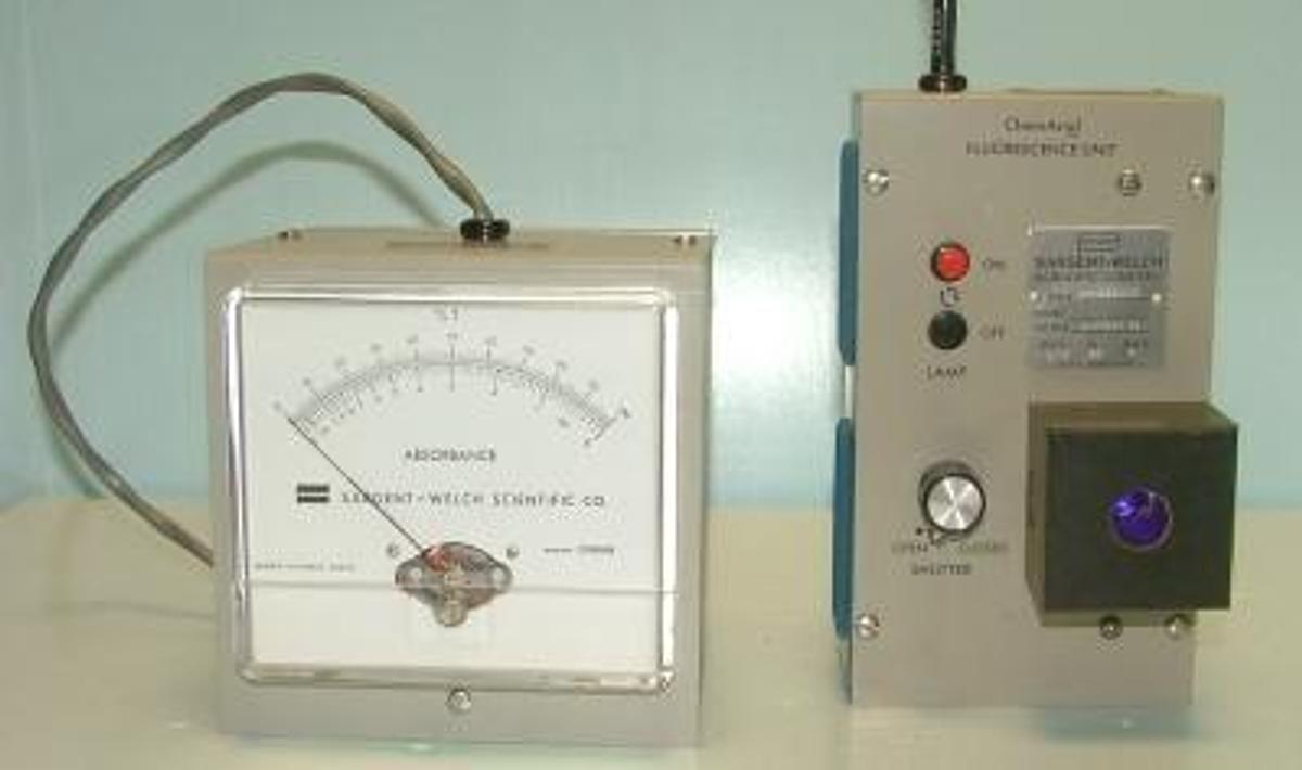 Used CHAM ANAL FLUORESCENCE UNIT SARGENT-WELCH SCIENTIFIC COMPANY