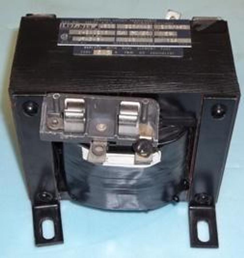 Used CSA CONTROL CIRCUIT TRANSFORMER PRIMARY VOLTAGE (220/240 50/60 HZ) (240/480 60HZ) SECONDARY (110)(120) CAT. NO. 1497-N19A PART NO. X-211293 FILE # LR40484.