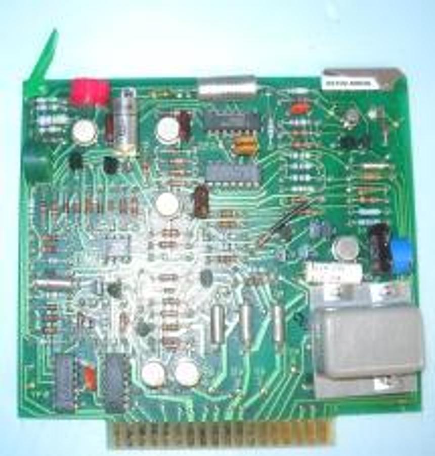 Used QTY. 1. HEWLETT PACKARD HP 05702-69040 REV D DIV 43 BOARD.