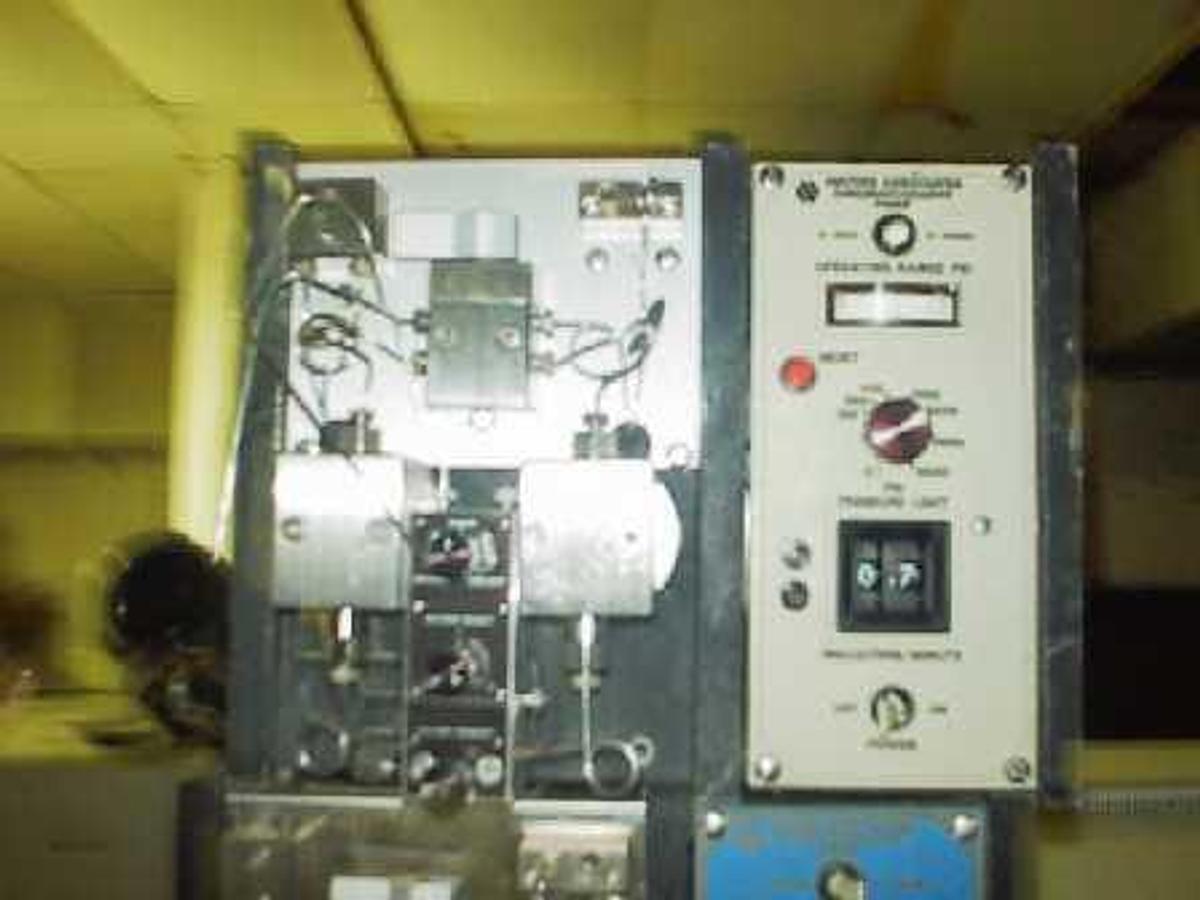 Used WATERS ASSOCIATES CHROMATOGRAPHY PUMP MODEL M-6000A