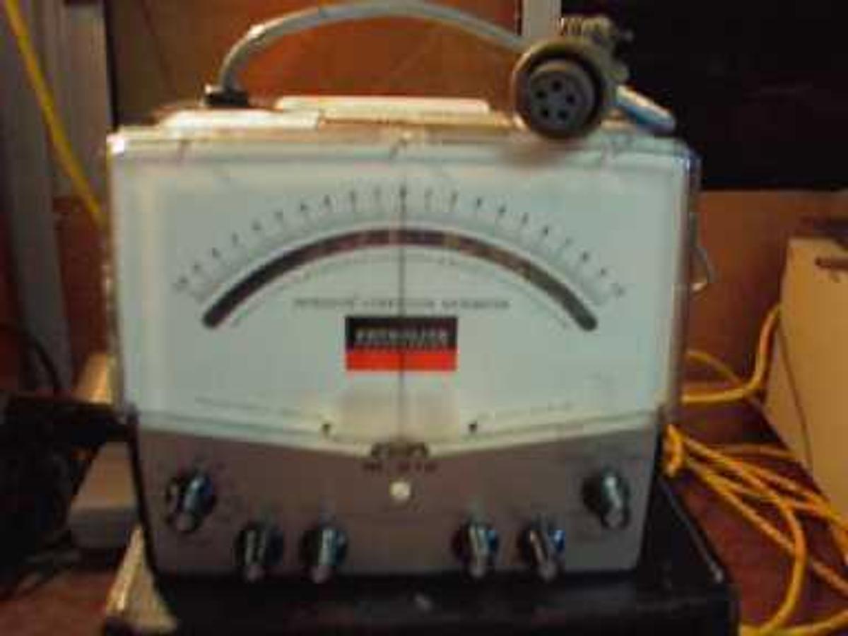 Used QTY. 1. PETROLITE INSTRUMENTS. PETROLITE CORROSION RATE METER PART. NO 3406101 MODEL IN-212-E