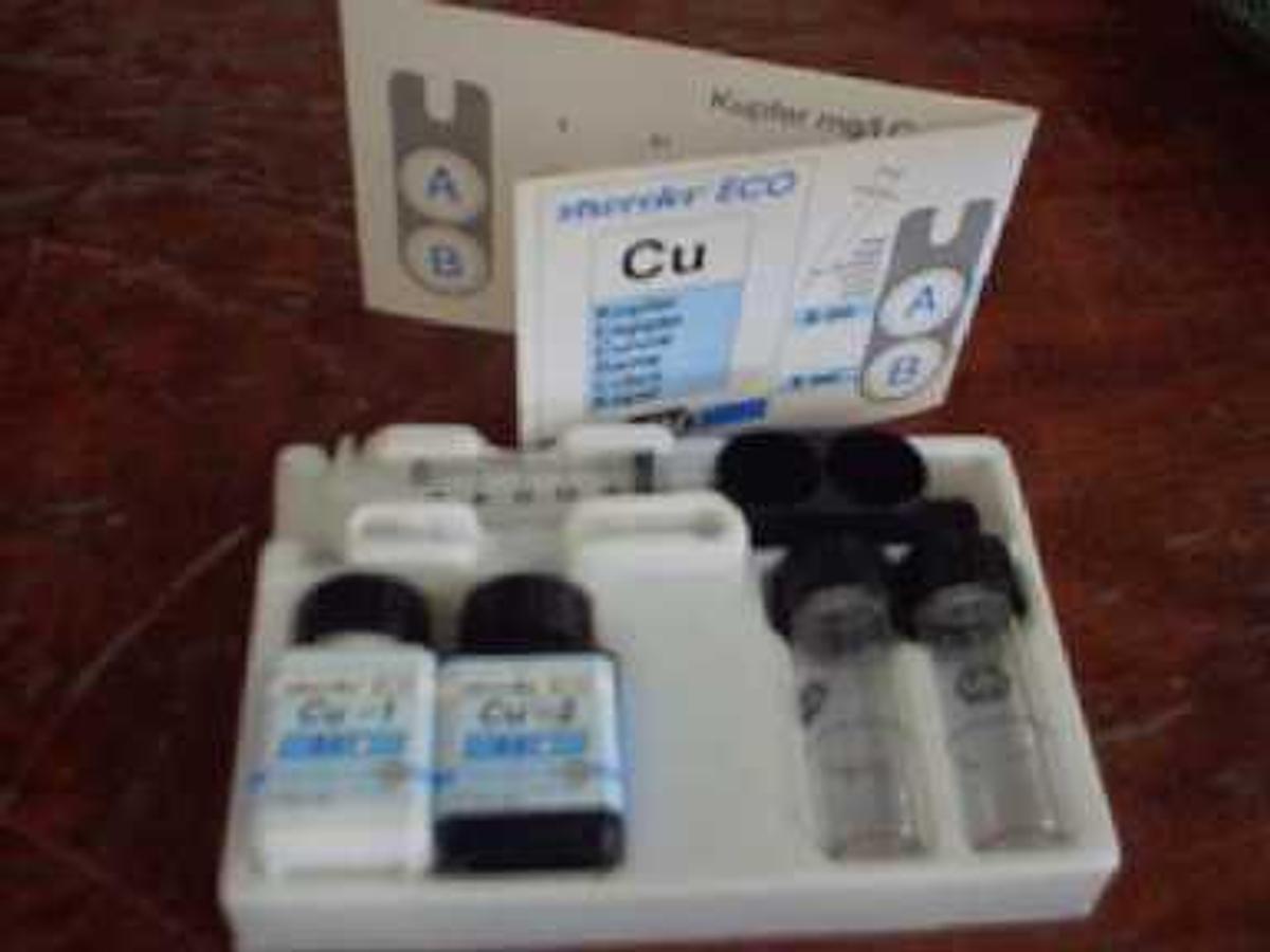 Used VISCOCOLOR ECO COPPER TEST KIT FOR PERFORMING COLORIMETRIC TEST ON COPPER IONS IN SURFACE WATER AND SEWAGE. (LBX03001.jpg)