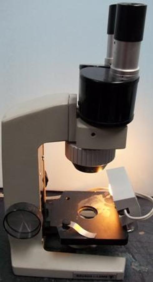 Used QTY. 1. BAUSCH & LOMB BINOCULAR EDUCATIONAL COMPOUND MICROSCOPE