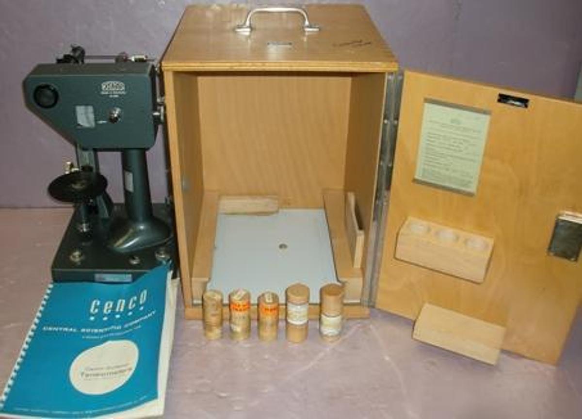 Used KRUSS CENCO DUNOUY TENSIOMETER IN CARRY WOODEN CARRYING CASE
