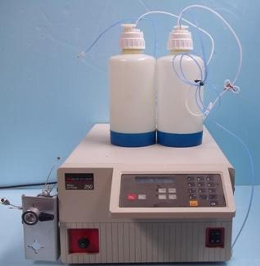 Used PERKIN ELMER 250 BINARY LC PUMP PART NO. N260-0085 120V 60HZ 1.5A FUSE 1 3A/250V SLO-BLO DATE OF MANUFACTURE N/A