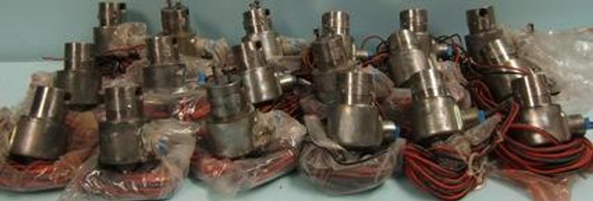Used AUTOMATIC VALVE CORP. SOLENOID VALVE COIL NO. 17122-059-DEL 125/VDC 16/W CRN 005257.56 DATE YP MOD. U02031FBBR-DEL PSIG.150 VARIOUS SERIAL NOS. 66002 THROUGH 66032.