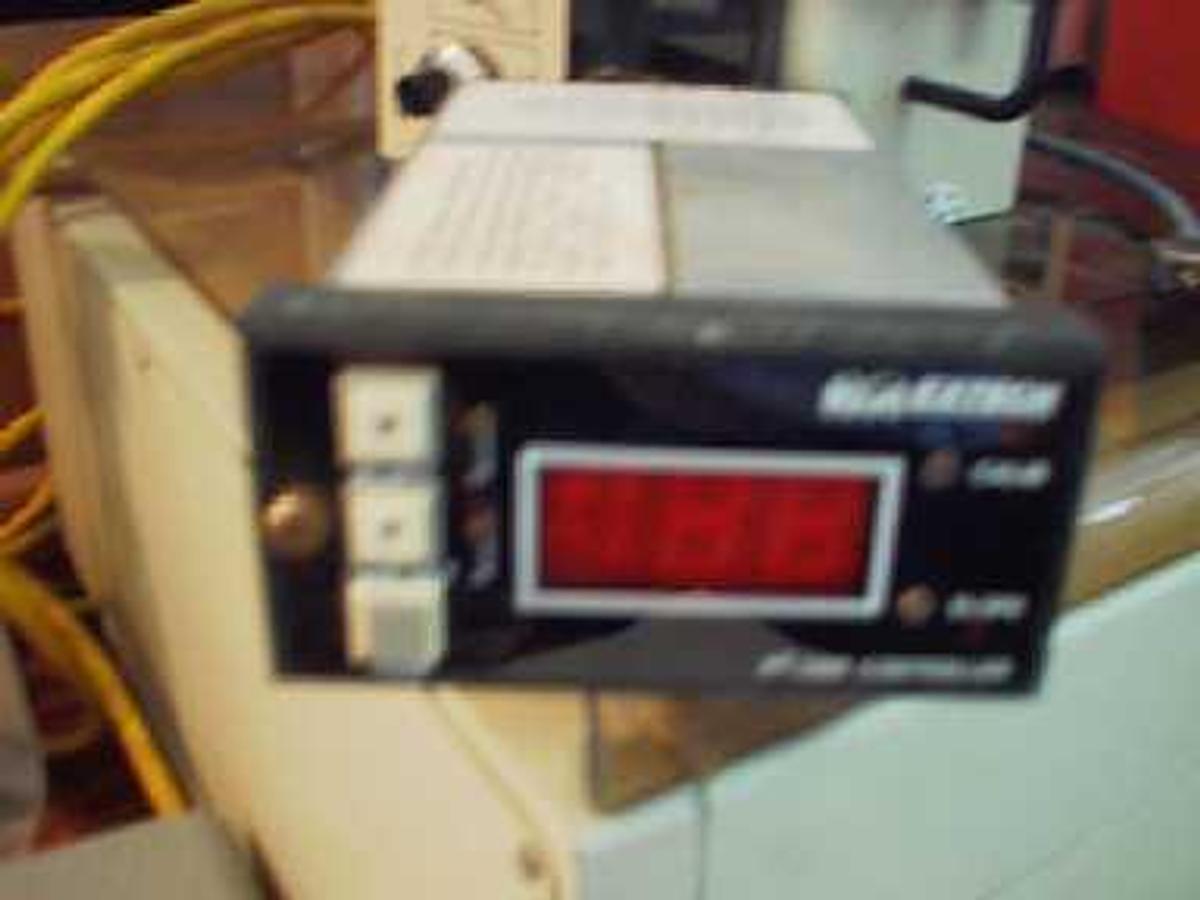 Used QTY. 1. EXTECH PH/ORP DIGITAL CONTROLLER P/N 40403
