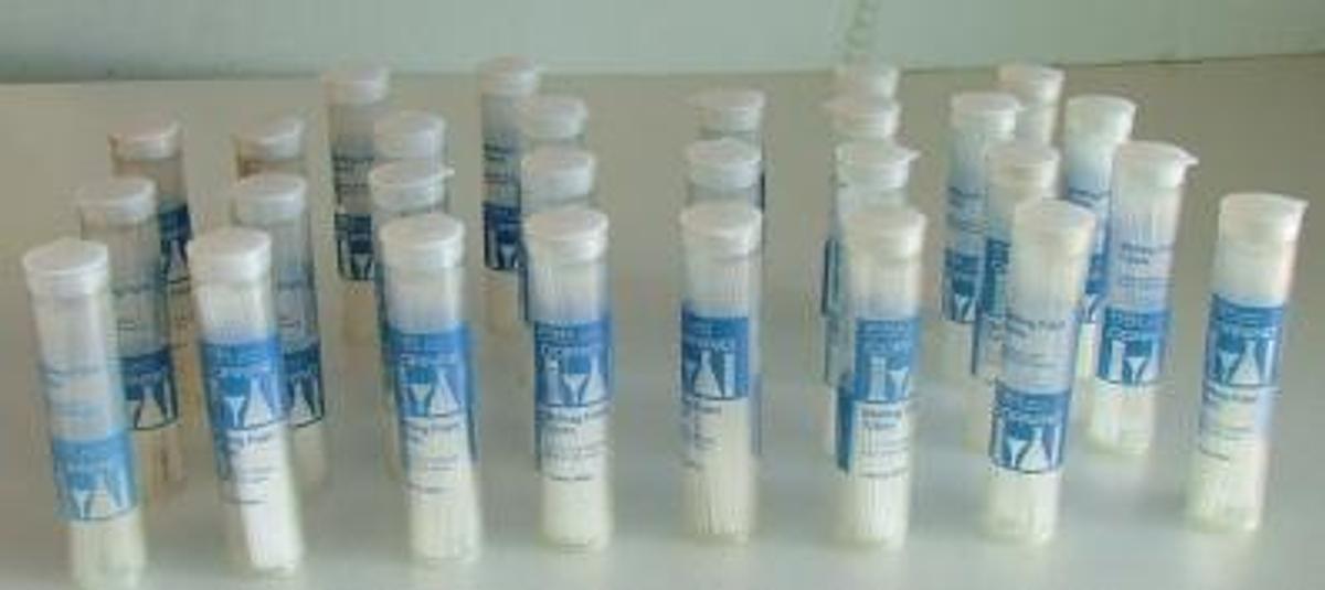 Used VIALS PYREX MELTING POINT TUBES TUBES: 1.1-1.2 ID X 100 MM BOTH ENDS OPEN CATOLOG NO. 9530-1
