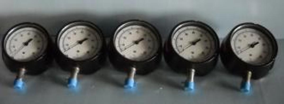 Used QTY. 1. ASHCROFT AISI GAUGES