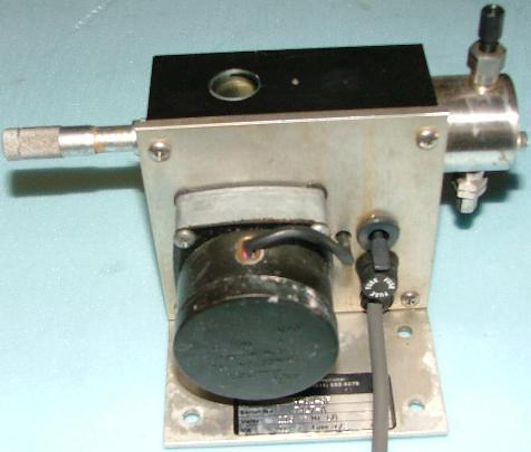 Used ELDEX LABORATORIES METERING PUMP
