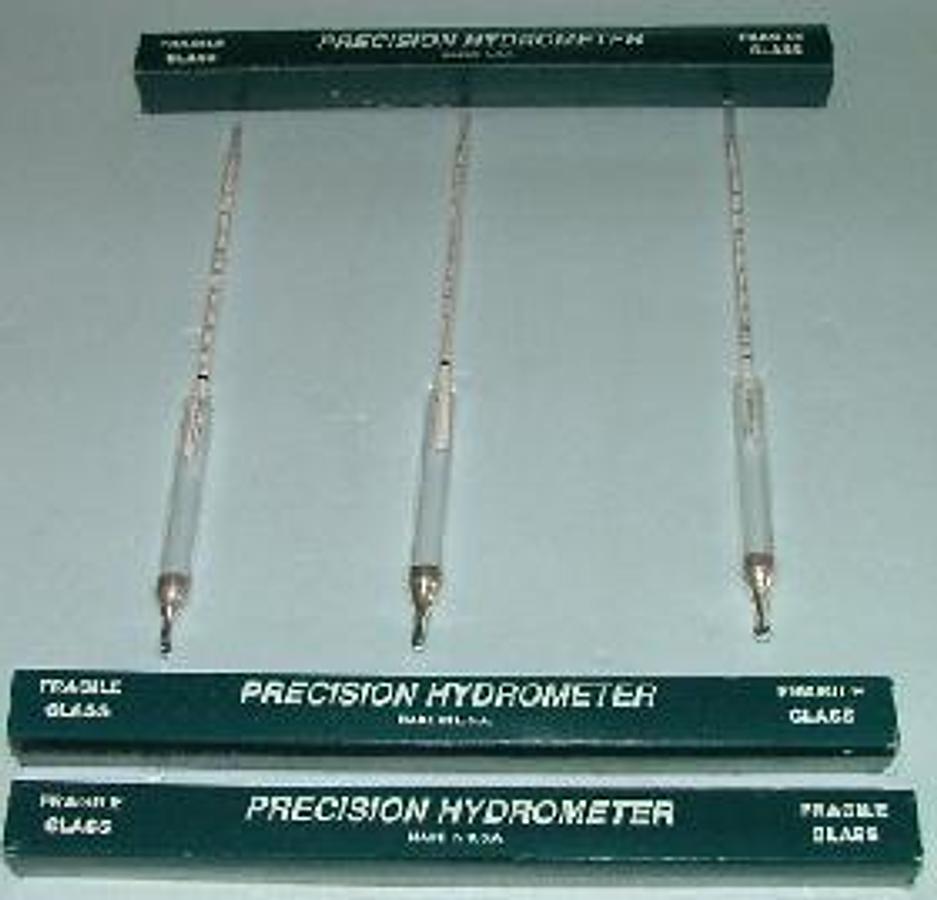 Used QTY. 2. VWR INTERNATIONAL SPECIFIC GRAVITY HYDROMETER 1.400 TO 1.620.