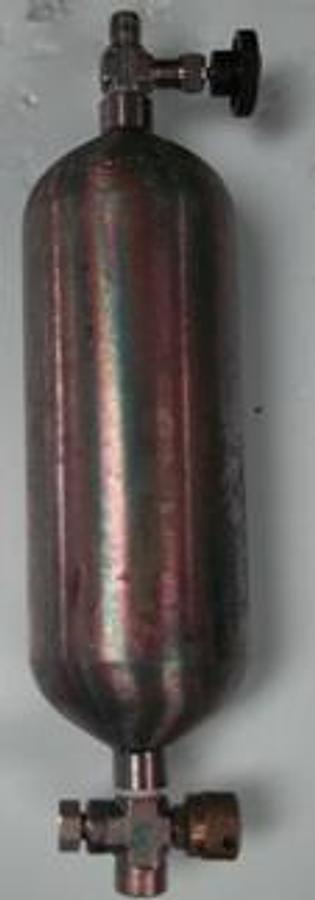 Used QTY. 1. WHITEY SAMPLE CYLINDER 1000 CC